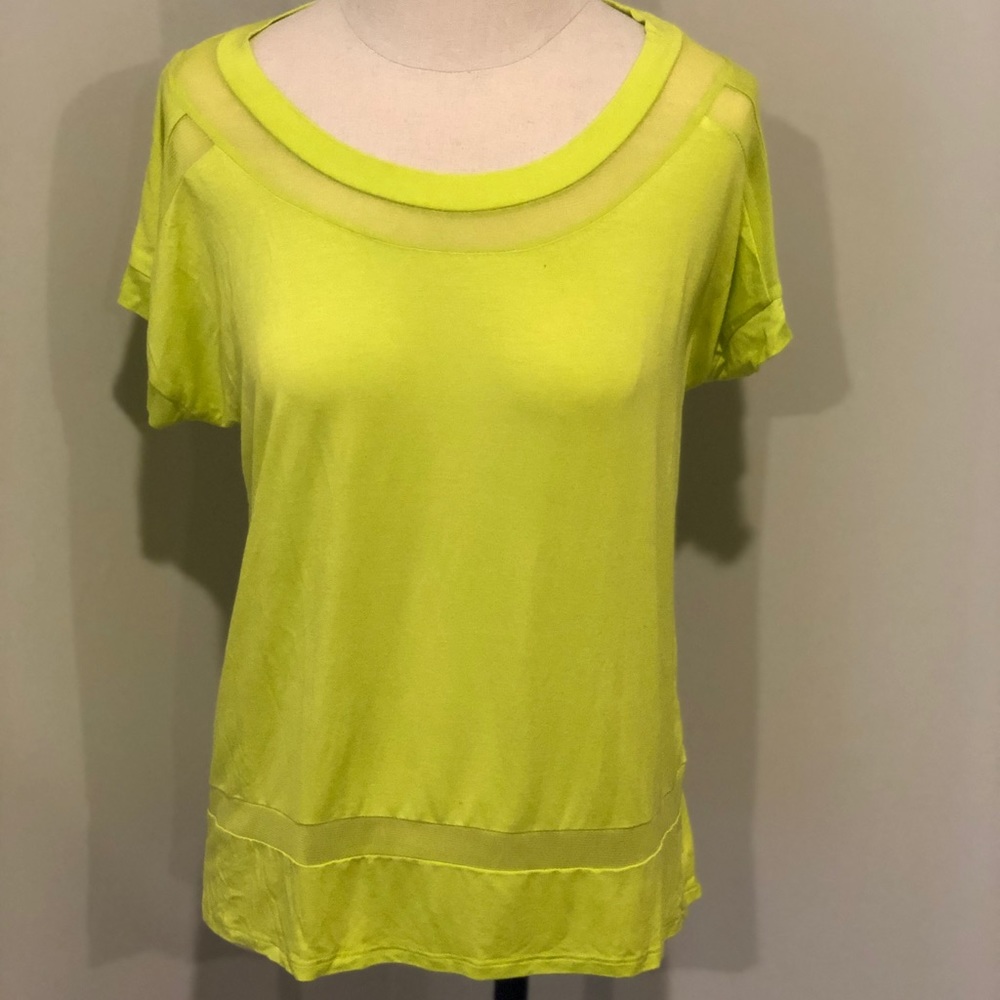 NWT like green short sleeve t-shirt